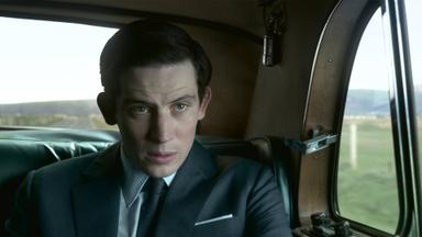 The Crown 3x6