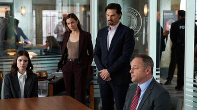Ley y orden Toronto: Intención criminal 2x10