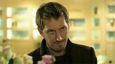 The Sniffer 1x2