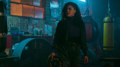 Gotham Knights 1x6
