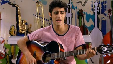 Violetta 1x76
