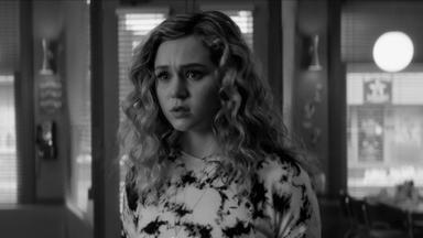 Stargirl 2x11