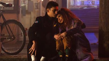 Los detectives muertos 1x5