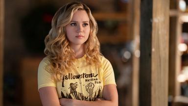 Stargirl 3x1