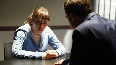 Avlu: El patio 1x2