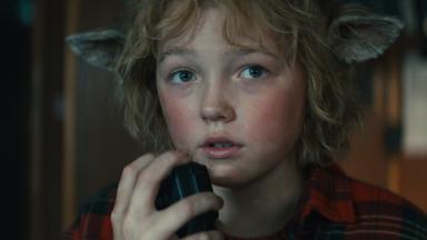 Sweet Tooth: El niño ciervo 3x4
