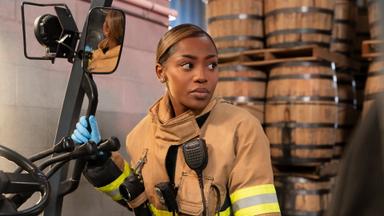 9-1-1: Nashville 1x17